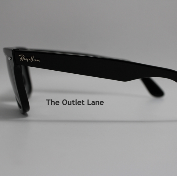 Model Display Ray-Ban Wayfarer Black RB2140 - Picture 7 of 16